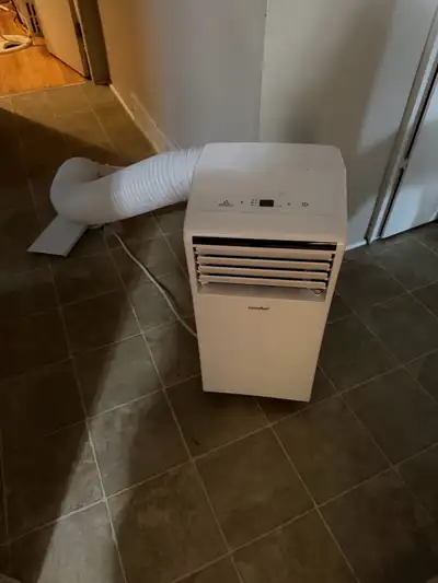 Keep cool this summer with this Comfee portable air conditioner, featuring 8000 BTU cooling capacity...