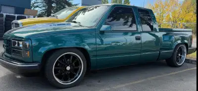 1998 GMC C1500 Extended Cab Short Box Stepside Custom Lowrider - Show Truck or Driver. 3/4 restorati...
