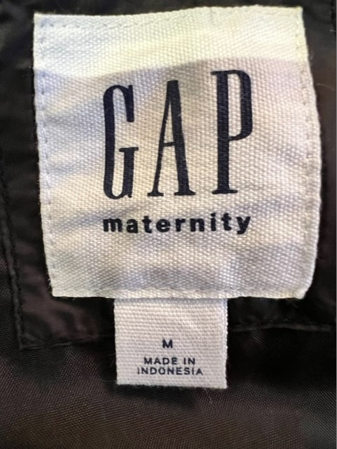 GAP Maternity Coat - Perfect Condition in Women's - Maternity in St. Catharines - Image 4