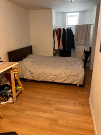  Bedroom with Private Bathroom for Rent *perfect for students*