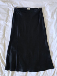 Aritzia (Wilfred) Black Midi Silk Ambience Slip Skirt 