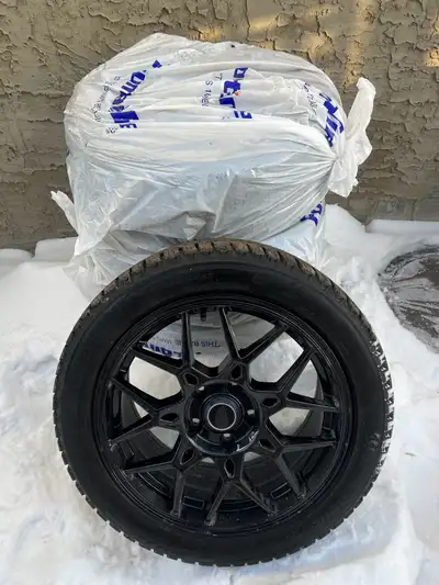 Like new condition Black Alloy Rims Used on a 2023 Acura Integra Tread 10/32” Message if interested...