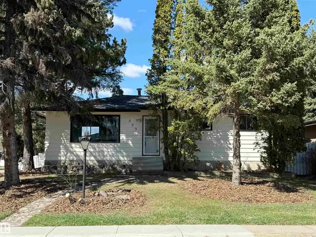 ✨ Fully Renovated 5 Bed Home on Corner Lot – Maplegrove! ✨