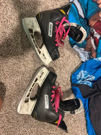 Bauer Supreme size 2R, View more