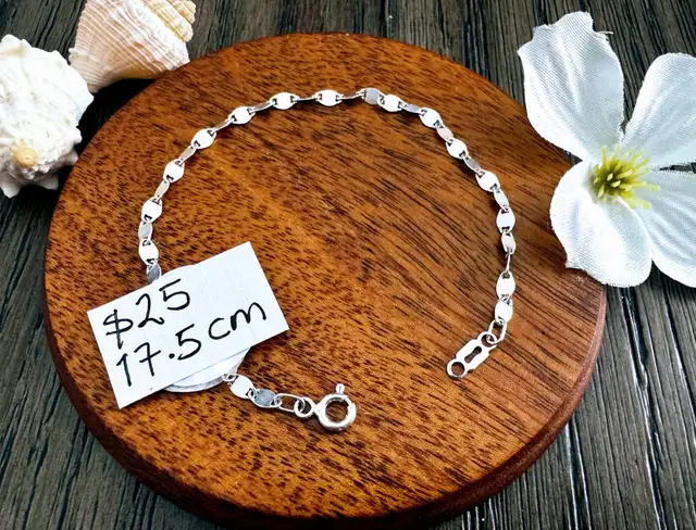  925 sterling silver jewelry in Other in Barrie - Image 11