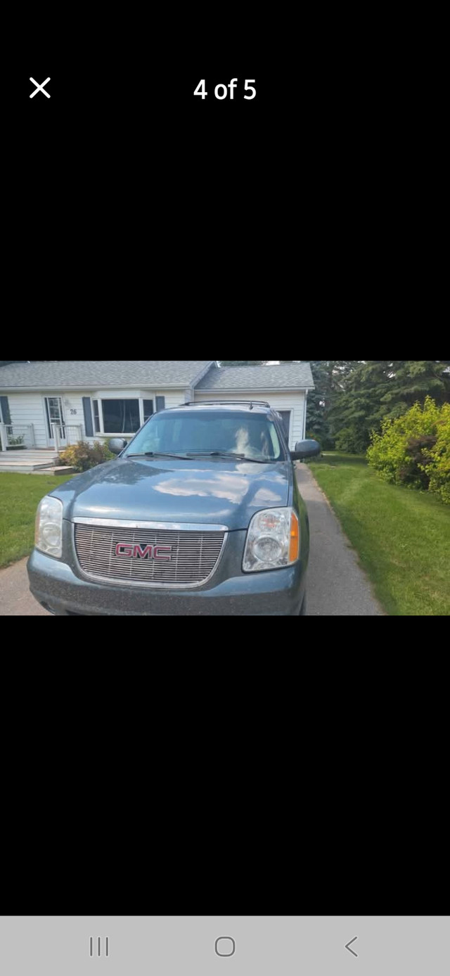 2010 yukon 143,000km in Cars & Trucks in Owen Sound - Image 4