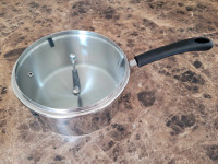 Brand New Master Chef Stainless Steel 3-qt Saucepan For Sale