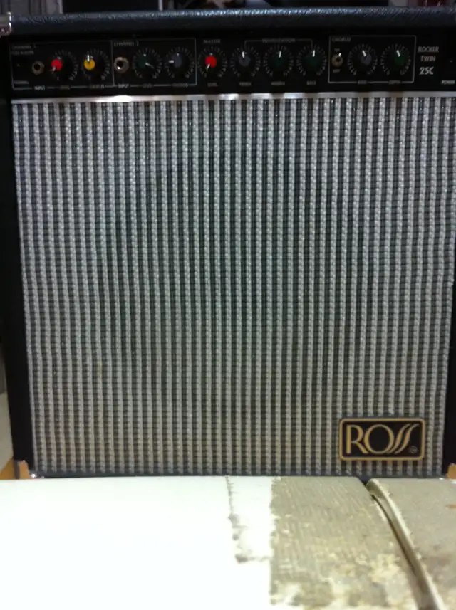 Guitar Amplifier ROSS in Amps & Pedals in West Island - Image 3