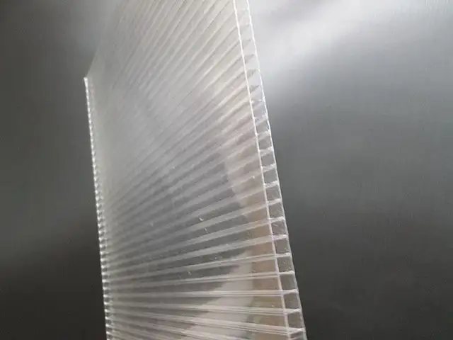 Polycarbonate Canada Polycarbonate greenhouse accessories in Hobbies & Crafts in Revelstoke - Image 2