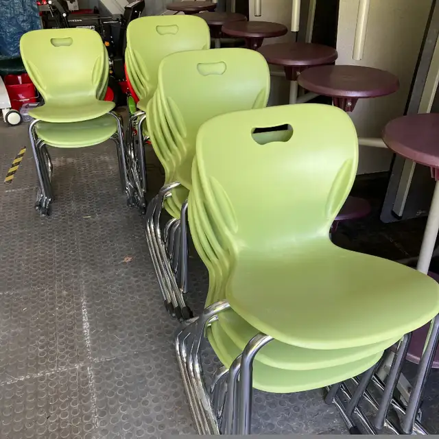 Stacking Rocker Chairs, Free Inner GTA Delivery in Chairs & Recliners in City of Toronto - Image 11
