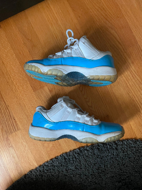 Air Jordan 11 Retro Low GS 'UNC