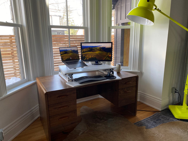 Desk, midcentury look in Desks in Markham / York Region - Image 2