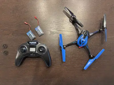 Up for sale is a Latrax Alias drone, perfect for beginners and enthusiasts alike, featuring a durabl...