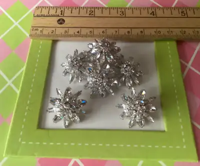 Vintage Beauties Canadian Made 1960’s Matching Brooch & Earrings, View more