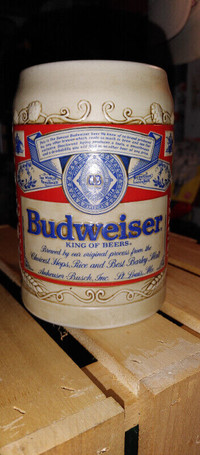 Collectable Budweiser King of Beers Stein