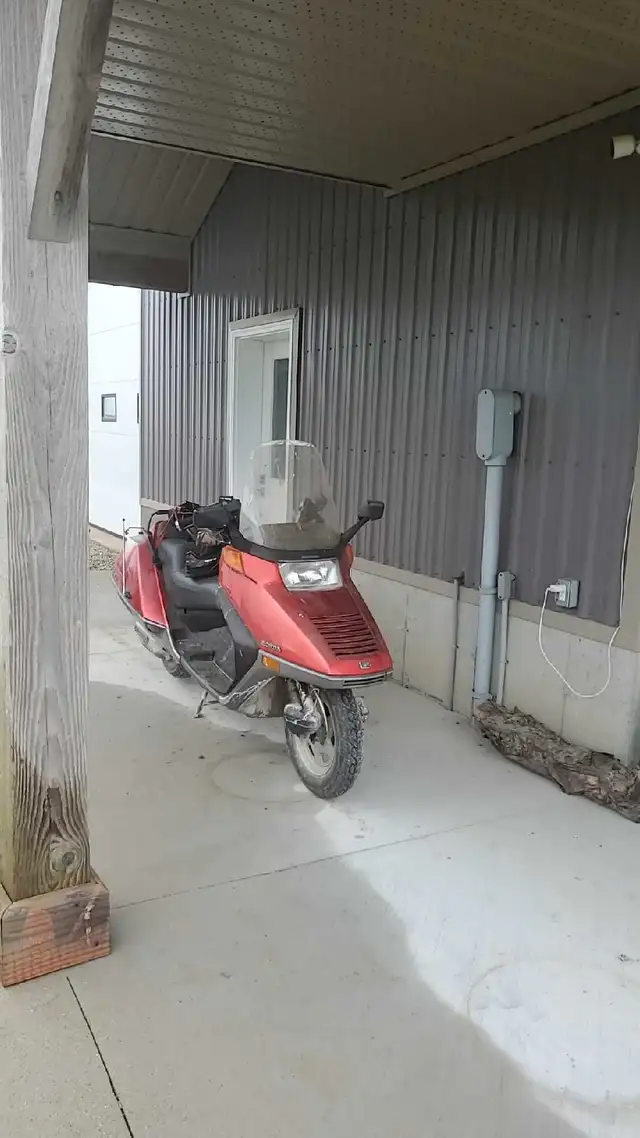 1996 honda helix in Street, Cruisers & Choppers in Grand Bend - Image 4