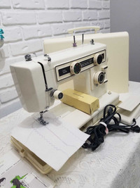 Kenmore 10 Stitch Sewing Machine&nbsp;heavy duty good condition 