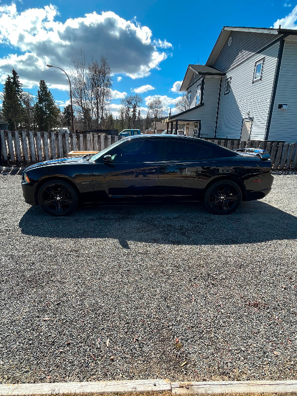 2011 dodge charger, Mopar 11 for sale in Cars & Trucks in Whitehorse - Image 2