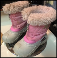 Sz 10 T Girls Winter Boots $12