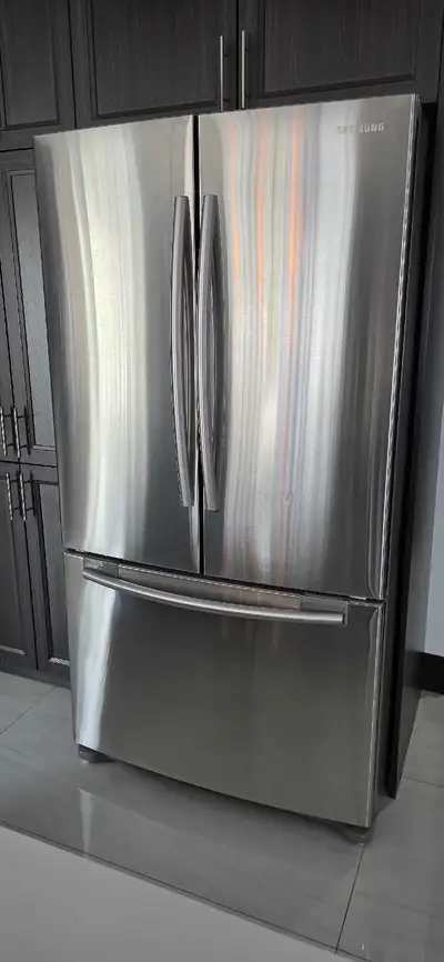 FRIGIDAIRE A 3 PORTES DE MARQUES SAMSUNG STAINLESS , View more