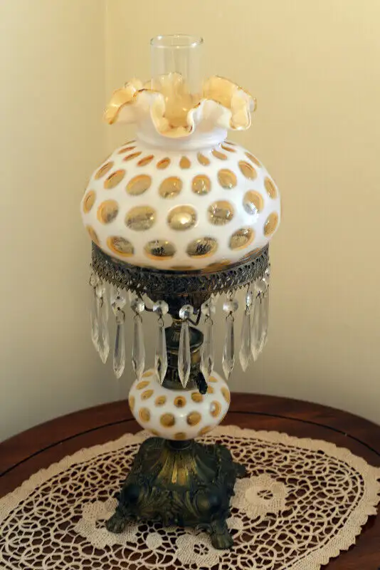 Antique Crystal Lamp in Arts & Collectibles in Barrie - Image 7