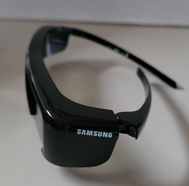 Samsung 3D Active Glasses SSG-P2100T/ZA in General Electronics in Oshawa / Durham Region - Image 3