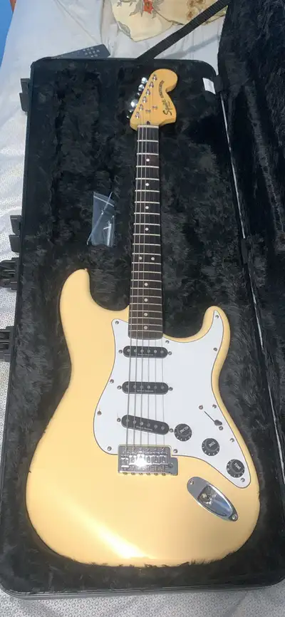 Squire Stratocaster, Ritchie Blackmore Style., View more