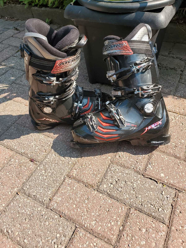 Atomic Ski boots 27.0 / 27.5Great shape $200 in Ski in Barrie - Image 2