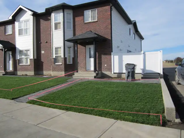 3 Bedroom 4-plex in Southlands Dr April.1