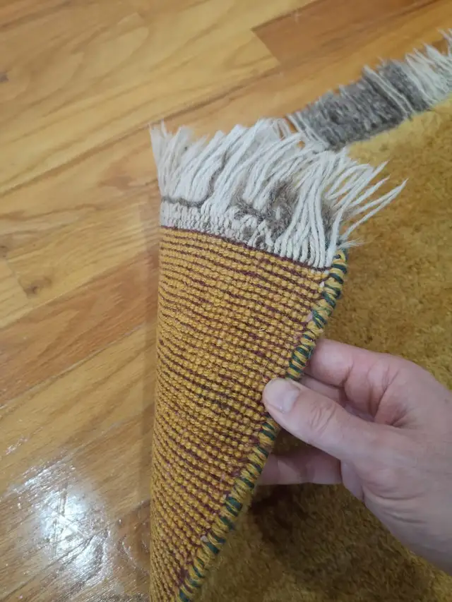 Handmade Gabbeh Kashkoli Wool Area Rug approx 4x6 in Rugs, Carpets & Runners in Oshawa / Durham Region - Image 10