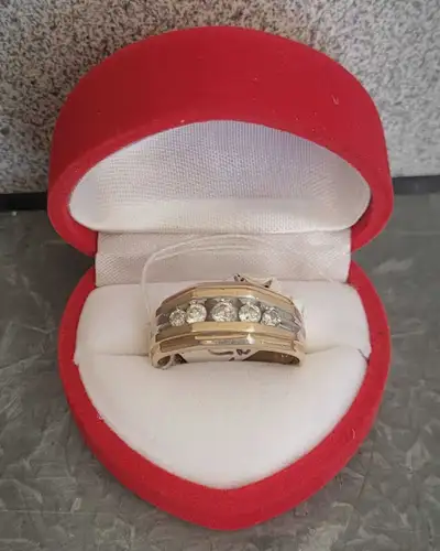 Sz 10 3/4 Gold 14K Diamond Ring (22589300), View more