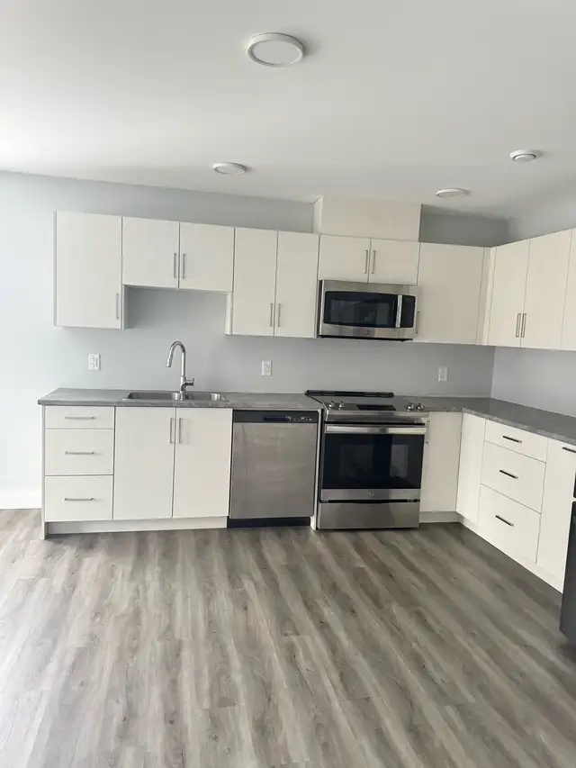 2 Beds 1 Bath - Apartment in Long Term Rentals in Charlottetown - Image 2