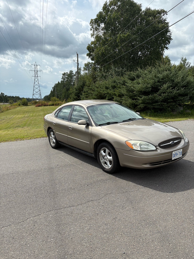 2003 Ford Taurus in Cars & Trucks in Thunder Bay - Image 4