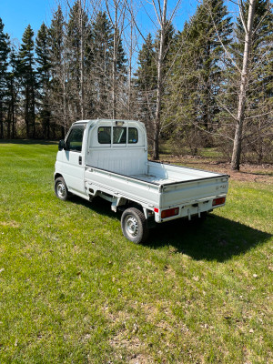 Honda Acty mini truck