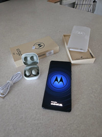 Motorola edge 2023 phone 256GB brand new , Samsung galax buds 2 