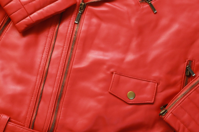 Premium Genuine Leather Biker Jacket in Women's - Tops & Outerwear in Oakville / Halton Region - Image 3