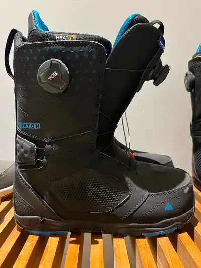 Snowboard boots size 9.5- Burton Photon Boa, View more