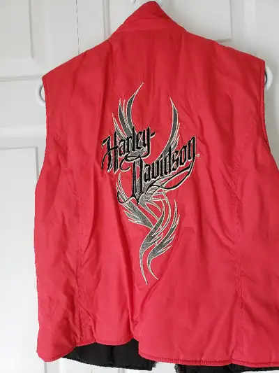 Women's Reversible Harley Davidson Cloth Vest, View more