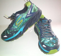 Sketchers Performance Go Trail Ultra 3 Hiking Shoes Womens 7