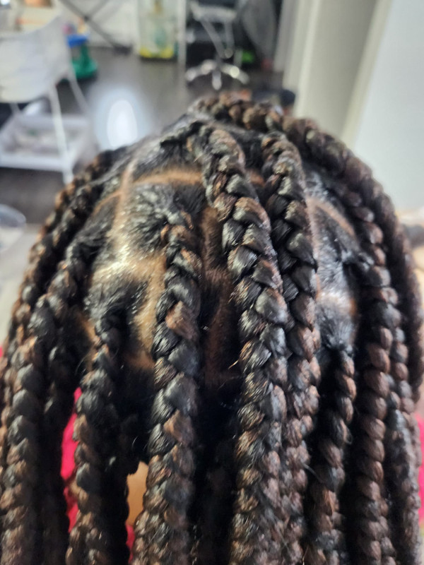 BOX BRAIDS, TWIST, CROCHETS, CORNROWS in Health and Beauty Services in Gatineau