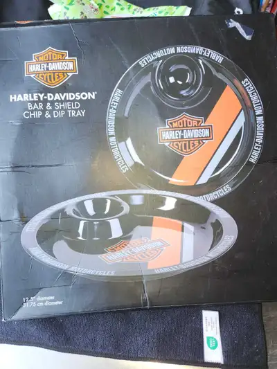 Harley Davidson Bar & Shield Chip and Dip Tray neuf!, View more