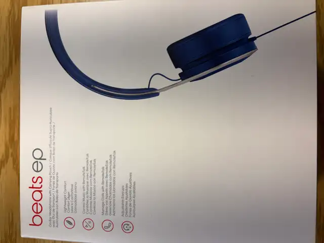 Beats by Dre in Speakers, Headsets & Mics in Markham / York Region - Image 3