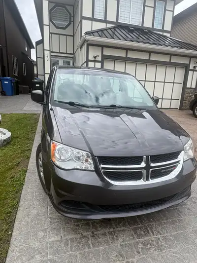 No issue Active status Clean car No dashboard light Carfax in person