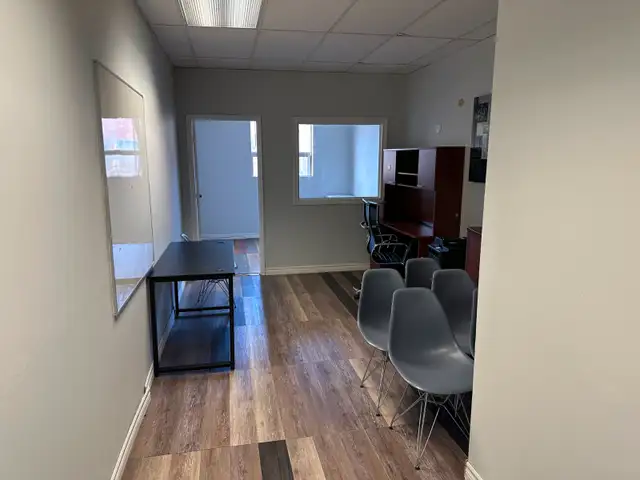 Small Private Office For Lease Near Dundas and Dixie