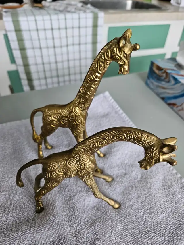 couple de giraffes in Arts & Collectibles in Edmundston - Image 9