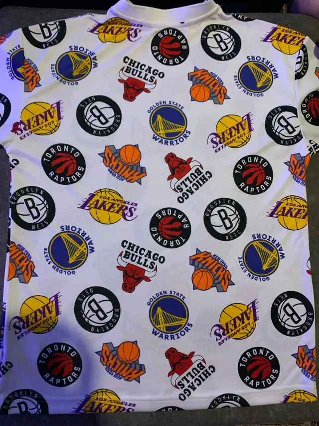 2 NBA T shirts in Men's in Laval / North Shore - Image 5
