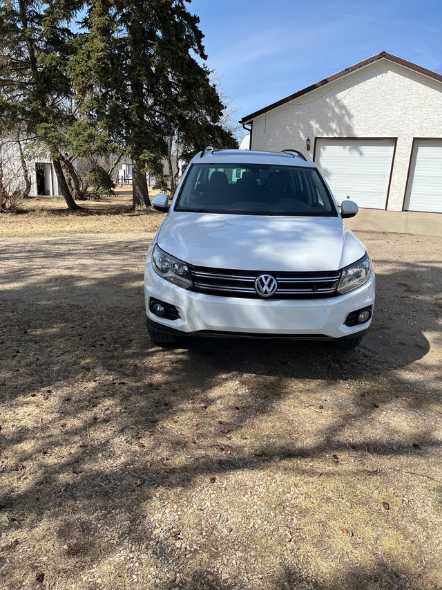 2017 Volkswagen Tiguan in Cars & Trucks in Grande Prairie - Image 3