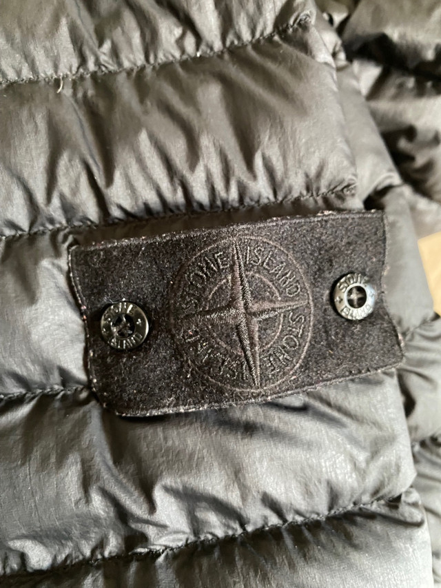 (UK Edition)  Stone Island light jacket  in Men's in Markham / York Region - Image 2