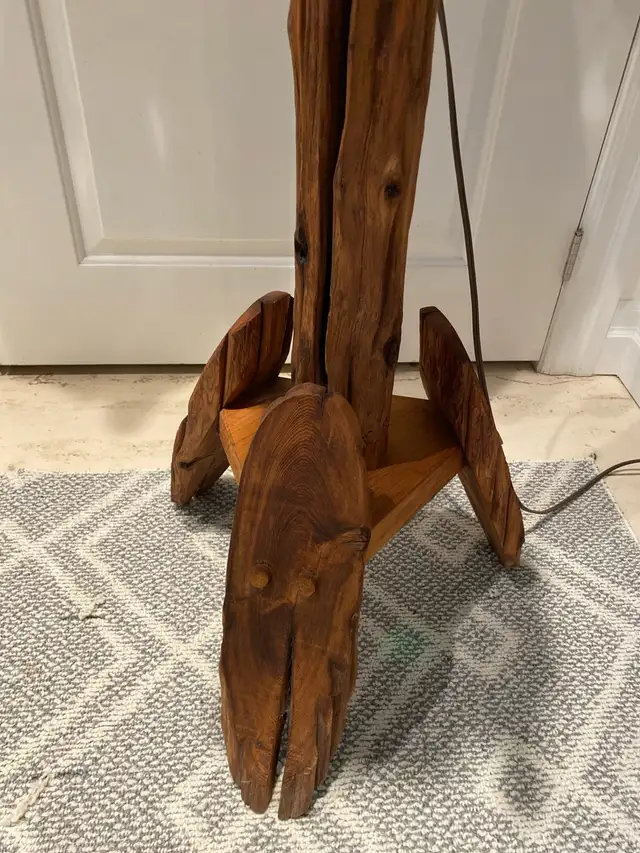 Antique Driftwood Lamp in Indoor Lighting & Fans in City of Toronto - Image 5