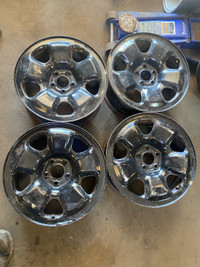 Set of 4 17” Jeep Cherokee steel rims $100 for all bolt pattern 
